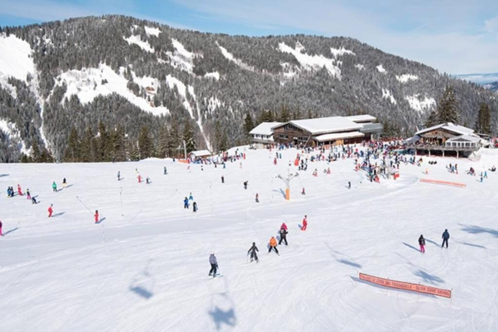 Le Relai S31 - Grand Et Lumineux Studio Avec Coin Montagne 4-6 Pers, Tout Equipe, Avec Wifi, A 30M Des Pistes Avec Un Grand Balcon, Draps Non Compris Saint-Jean-dʼAulps Екстериор снимка